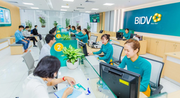 Ngân hàng có quy mô lớn nhất Việt Nam báo lãi trước thuế 36.000 tỉ đồng