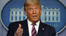 Tổng thống Donald Trump lo lắng sẽ bị “luận tội”