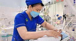 Hơn 40 ngày nỗ lực cứu bé sinh non người nước ngoài