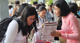 Học sinh đôn đáo đổi tổ hợp xét tuyển đại học