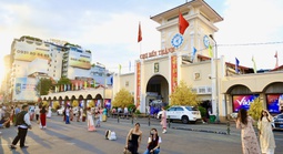 Bí thư Thành ủy TPHCM chỉ đạo hoàn thành chỉnh trang đô thị trước Tết nguyên đán 2026