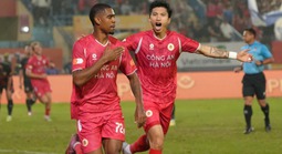 Thắng Ninh Bình FC, CLB CAHN vươn lên dẫn đầu V-League 2025-2026