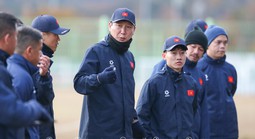 Đỗ Anh Văn - trung tâm kết nối của U23 Việt Nam