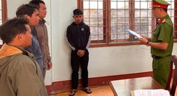 Thanh niên tông CSGT rồi bỏ chạy bị khởi tố tội "Giết người"