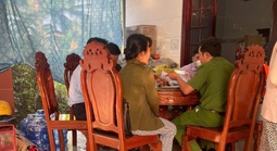 Đồng Tháp: 2 người tử vong, 3 người nhập viện sau khi uống rượu ngâm