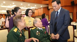 TPHCM họp mặt mừng Đảng, mừng Xuân: Trân trọng những đóng góp của các thế hệ đi trước