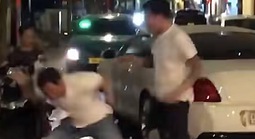 Xác minh nhóm người rượt đuổi, đánh nhau tại giao lộ ở TPHCM