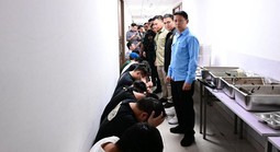 Campuchia đánh mạnh tụ điểm "đen", triệt hàng loạt sòng bạc lừa đảo lớn