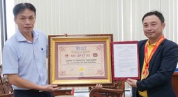 "Vua cua" Cà Mau được xác lập kỷ lục lớn nhất Việt Nam