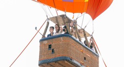 Tới Cần Giờ “đổi gió” với loạt trải nghiệm độc lạ: Valentine “ngầu” hơn khi nói lời yêu từ trên cao