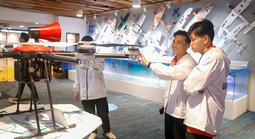 Tái cấu trúc mạnh mẽ thị trường lao động