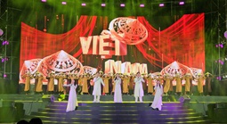 Thắp ngọn lửa tri ân từ quê hương Đất Đỏ