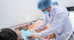 Tưởng đau dạ dày, ngờ đâu khối u to bằng quả trứng ở vị trí hiểm