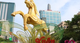 Phó Chủ tịch UBND TPHCM thị sát Đường hoa Nguyễn Huệ trước giờ G