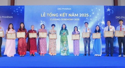 Doanh thu hơn 5.000 tỉ đồng, hàng trăm lao động của DHG Pharma được khen thưởng