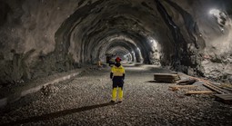 Choáng ngợp trước hầm đường bộ dưới biển dài và sâu nhất thế giới