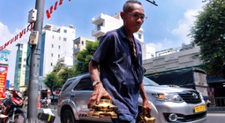 "Đệ nhất cao thủ đánh bóng lư đồng" với hơn 30 năm theo nghề