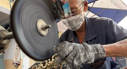 Ghé "điểm hẹn" lư đồng hơn 30 mùa bánh tét