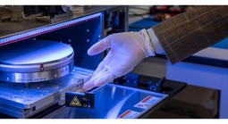 Chip 3D mới xoá bỏ "bức tường bộ nhớ"