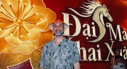 Du khách quốc tế nói “Chúc mừng năm mới”, hé lộ những bất ngờ về Tết Việt Nam