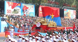 TPHCM - Từ mùa xuân thống nhất đến mùa xuân phát triển