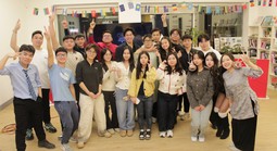 "Tết vị nhà" ở Canađa: Nơi những người trẻ xa xứ ấm lòng về nguồn cội