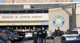 Nghi án cha nổ súng tại sân băng Mỹ, nhiều người thương vong