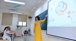 Các nhà giáo mỗi ngày làm tốt hơn, để gánh vác những trọng trách lớn