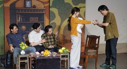 Năm Ngọ, sàn diễn phi nước đại