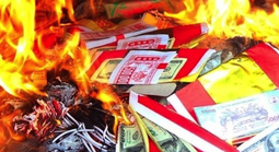 Văn khấn hóa vàng theo phong tục cổ truyền tết Bính Ngọ 2026