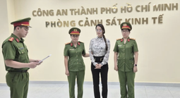 Một năm nhiều người nổi tiếng bị bắt