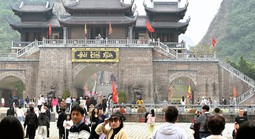 6 ngày đầu nghỉ Tết, du lịch Ninh Bình đón gần 1,4 triệu lượt khách