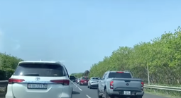 Tai nạn liên hoàn giữa 7 ô tô trên cao tốc Dầu Giây - Phan Thiết