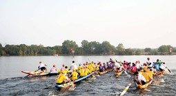 Điều lệ “hà khắc”, giải đua ghe lại càng vui