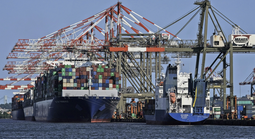 Mỹ thông báo ngừng thu thuế đối ứng