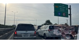 “Ám ảnh” mang tên cao tốc dịp Lễ, Tết: Trả tiền mua thời gian hay rước bực vào người?