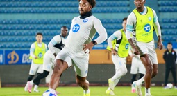 Xuân Son tiếp tục "tịt ngòi", Nam Định nhận trận thua thứ 5 tại V-League 2025-2026