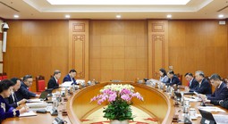 Ban Bí thư yêu cầu khắc phục tâm lý "tháng Giêng là tháng ăn chơi"