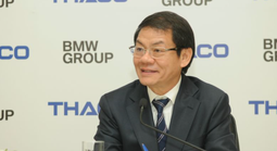 Tỉ phú Trần Bá Dương: Minibus và xe du lịch thương hiệu THACO sẽ ra mắt vào năm 2026 và 2027