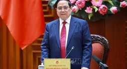 Có 33% người trưởng thành gửi tiết kiệm tại ngân hàng