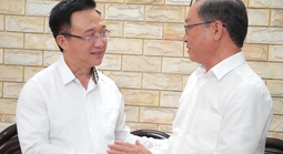 Lãnh đạo TPHCM tri ân các "cây cao bóng cả" ngành y tế