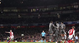 Bóng đá Anh áp đảo ở vòng 1/8 Champions League