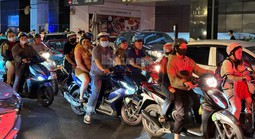 Điểm danh những khu vực "xe đông, di chuyển chậm" ở TPHCM 