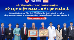 Bệnh viện Tâm Anh lập kỷ lục châu Á phẫu thuật não và cột sống bằng robot AI