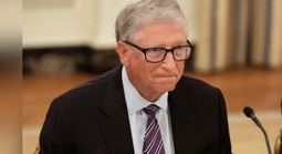 Tỉ phú Bill Gates tiết lộ sốc, xin lỗi vì liên quan Epstein