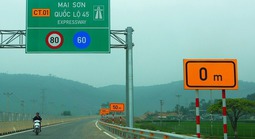 Bộ Xây dựng chốt mức thu phí trên 5 tuyến cao tốc Bắc - Nam, cao nhất 5.200 đồng/km