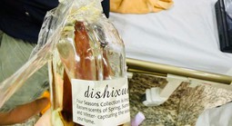 Bé 2 tuổi ở Gia Lai nhập viện do nuốt nhầm dầu thơm