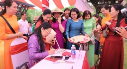 Vĩnh Long tổ chức lễ khai bút đầu xuân tại Khu tưởng niệm Thủ tướng Võ Văn Kiệt