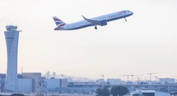 Siêu tàu sân bay Mỹ đến Israel, hàng loạt nước sơ tán công dân