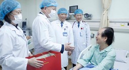 Tổng Bí thư Tô Lâm: Không để ai bị bệnh mà không được chăm sóc